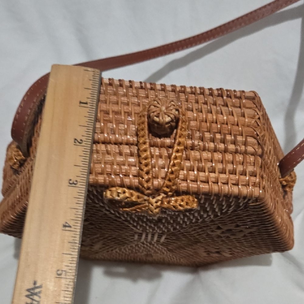 Source Unknown Hexagonal Woven Brown Crossbody Bag - image 9